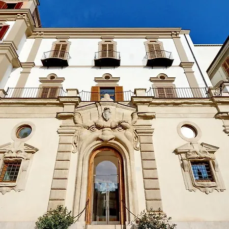 Design Piazza Di Spagna *